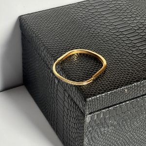 دستبند زنانه النگویی