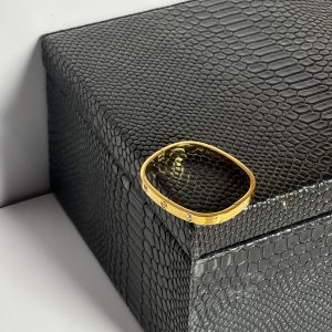دستبند کارتیر پیچ طلایی