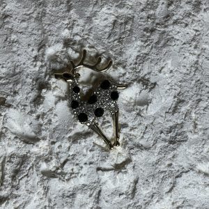 گل سینه گوزن